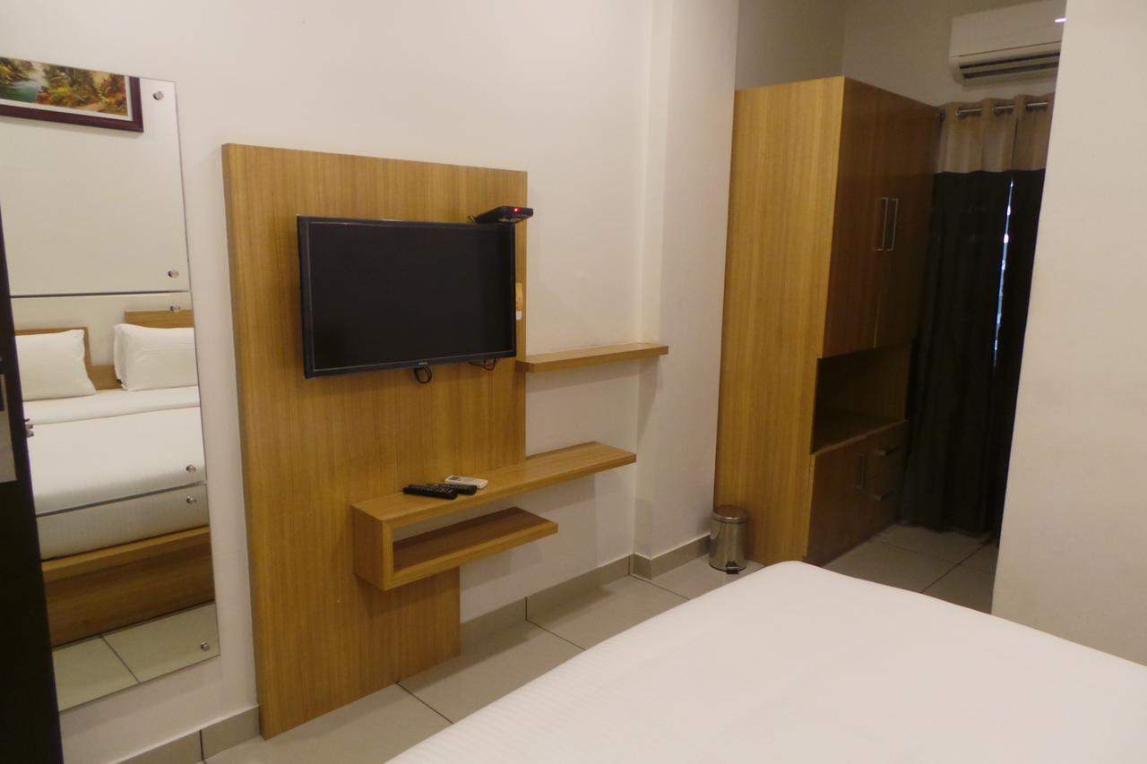 מלון קוז'יקודה Saas Residency מראה חיצוני תמונה